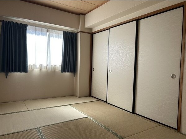 拡大写真:長井マンション 6階603の和室