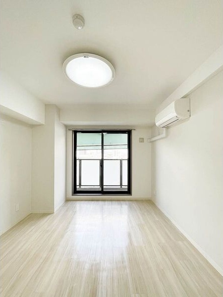 拡大写真:S-FORT熱田六番 5階502の居間