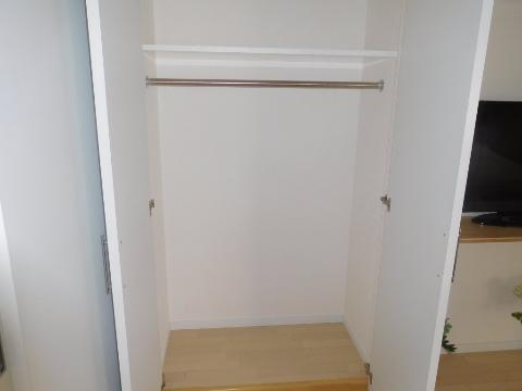 拡大写真:LaSante葵 2階206の収納
