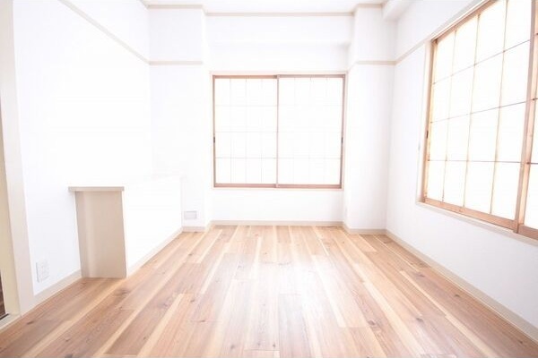 拡大写真：隼人苑 3階301の内装