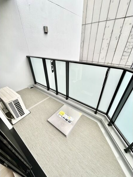 拡大写真:S-RESIDENCE高岳bresa(ブレサ) 8階807のバルコニー