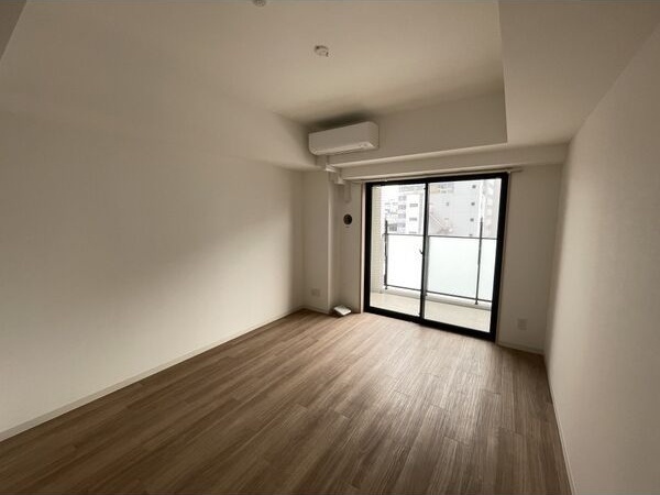 拡大写真:PURE RESIDENCE 名駅南 4階403の居間