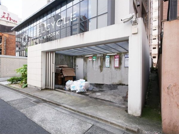 拡大写真:シエルブルー栄 7階702のその他共有部分