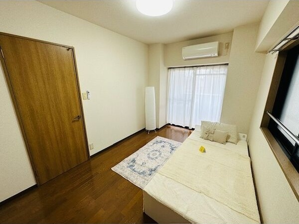拡大写真:ST PLAZA EAST 4階403の寝室