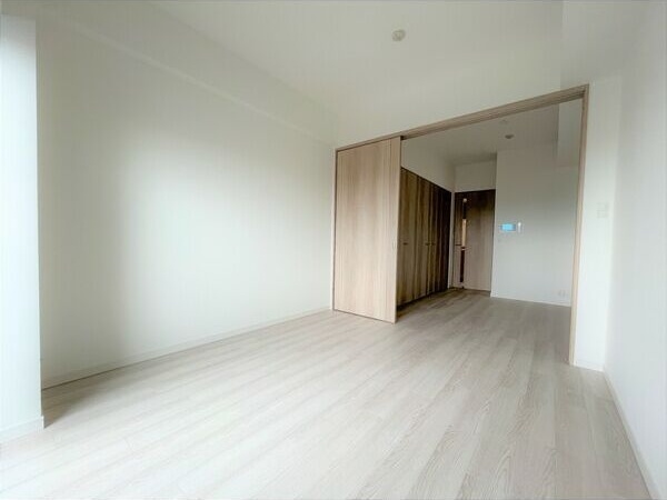 拡大写真:S-RESIDENCE六番町 3階303の居間