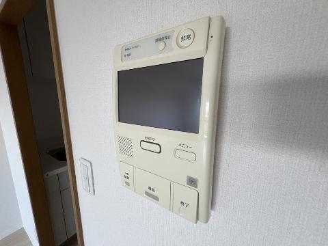 拡大写真:アーバンドエル八事石坂 4階406のカメラ付インターホン