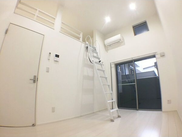 拡大写真:Pastoso K(パストーソケー) 2階202の居間