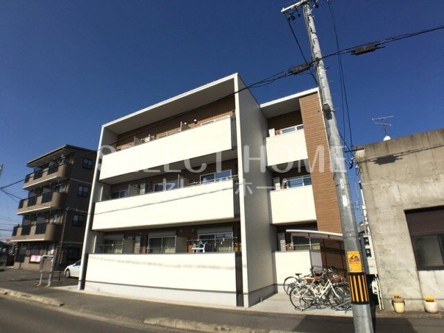 拡大写真：リシェス岡崎駅前 2階205の物件の外観です