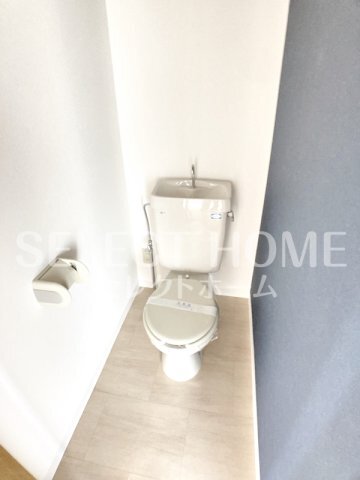 拡大写真:サンシャイン美合Ⅲ 3階303のシンプルで使いやすいトイレです