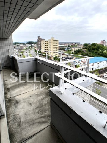 拡大写真:イーストガーデンポプラ館 7階701のバルコニー