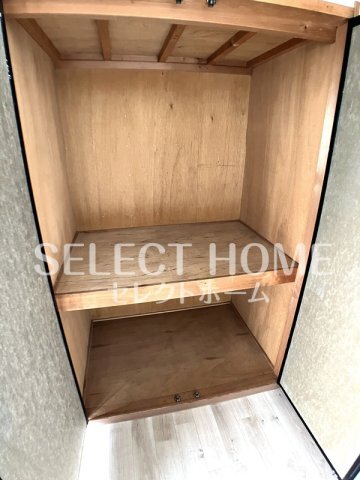 拡大写真:イーストガーデンポプラ館 7階701の収納