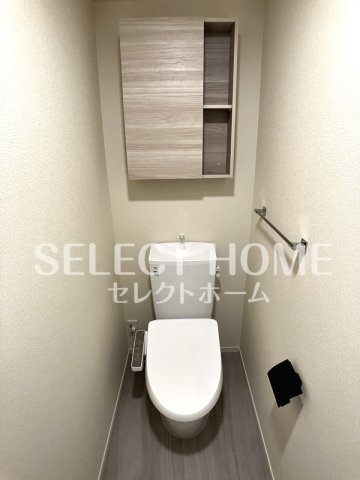 拡大写真:D-avance六名新町 1階101のシンプルで使いやすいトイレです