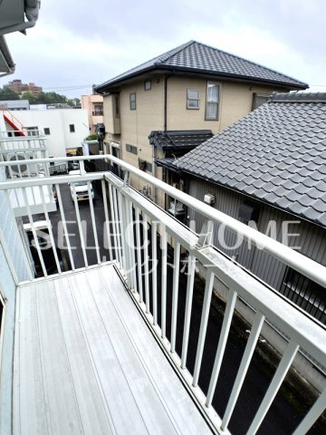 拡大写真:ルミネスくご 1階103の開放的で明るい空間を演出してくれるバルコニーです