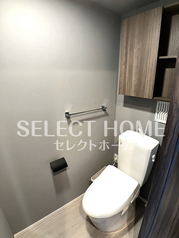 拡大写真:ボヌールB 3階302のシンプルで使いやすいトイレです