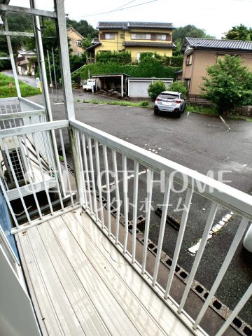 拡大写真:ジュネス三ヶ根 2階210の陽当たり良好なバルコニーです