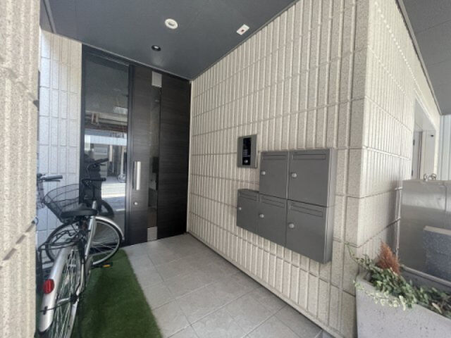 拡大写真:TERRA甲子園口 4階402のエントランス