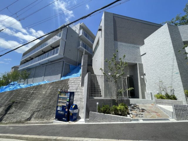MESSAGE苦楽園三番町の外観