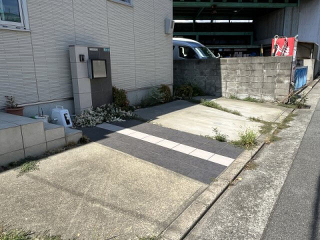 拡大写真:甲風園貸家 1階-の駐車場