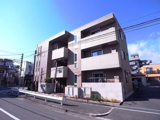 MINT甲子園五番町の外観