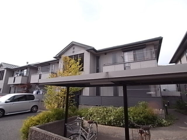 シャーメゾン丸橋の外観