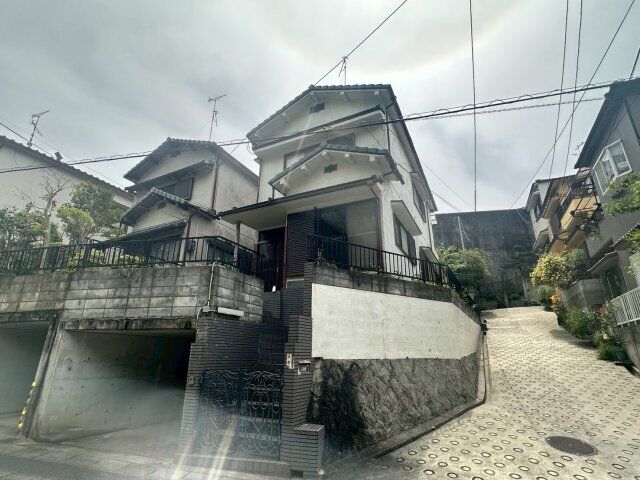 鼓が滝3丁目17-3戸建の外観