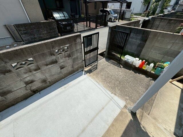 拡大写真:中村ハイツ 2階3のロビー