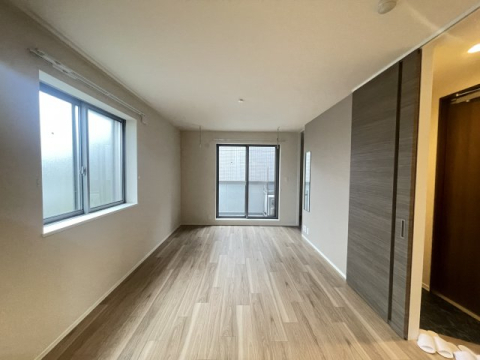 拡大写真:HEBELMAISON甲子園口 3階302の居室・リビング