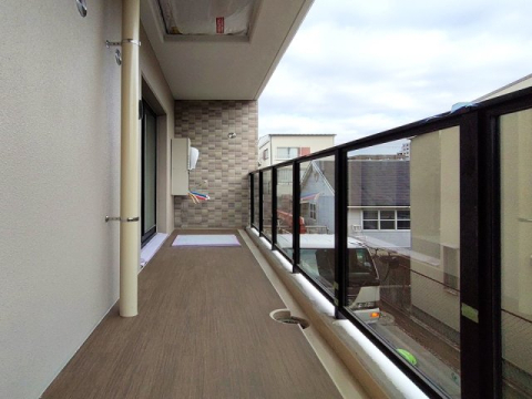 拡大写真:Zelkova Ashiya 2階2βのバルコニー