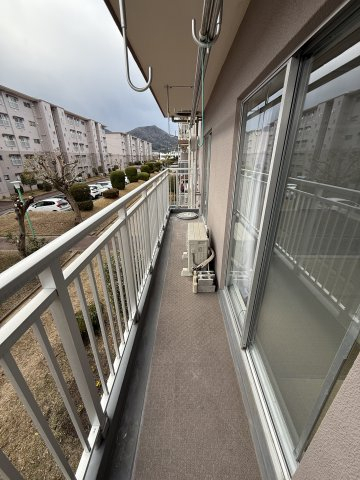 拡大写真:清和台住宅団地16号棟 2階204のバルコニー