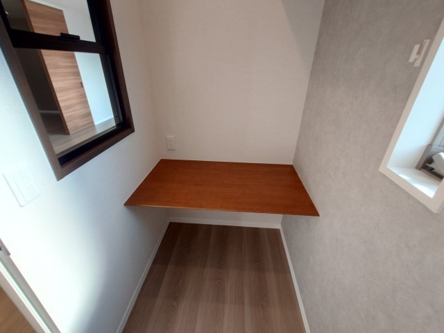 拡大写真:Shamaison Ecracie大屋町 4階403のその他