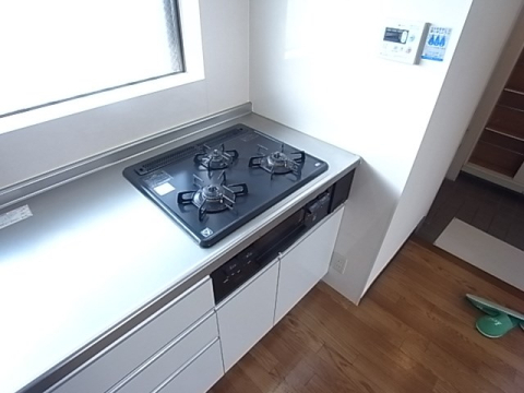 拡大写真:マナスハイツ 3階302のキッチン