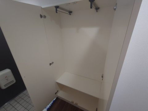 拡大写真:ハウゼ芦屋 2階202の収納