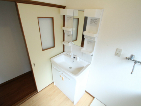 拡大写真:FL川西1号館 2階-の洗面設備