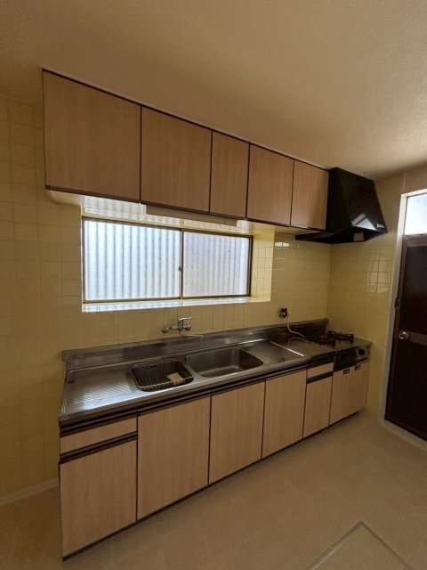 拡大写真:豊能町光風台5丁目10-5貸家 2階-のキッチン