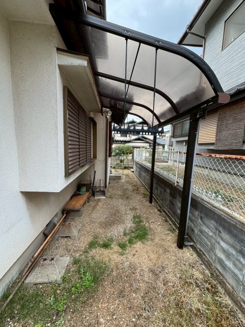 拡大写真:豊能町光風台5丁目10-5貸家 2階-のバルコニー