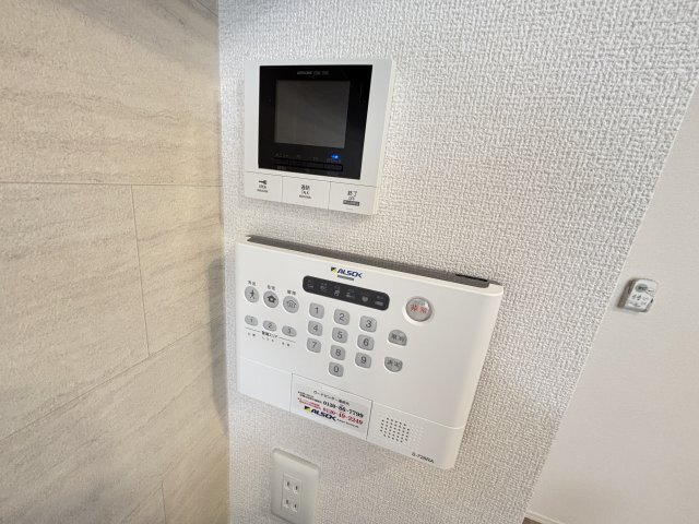 拡大写真:ル トレフル 3階301のセキュリティ