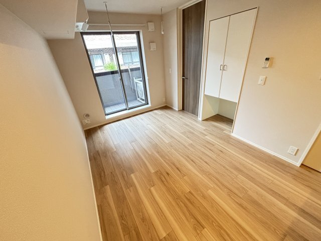 拡大写真:Forest Monzencho East 2階204のその他
