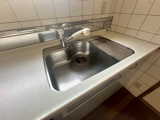 拡大写真:鼓が滝3丁目17-3戸建 3階-のキッチン