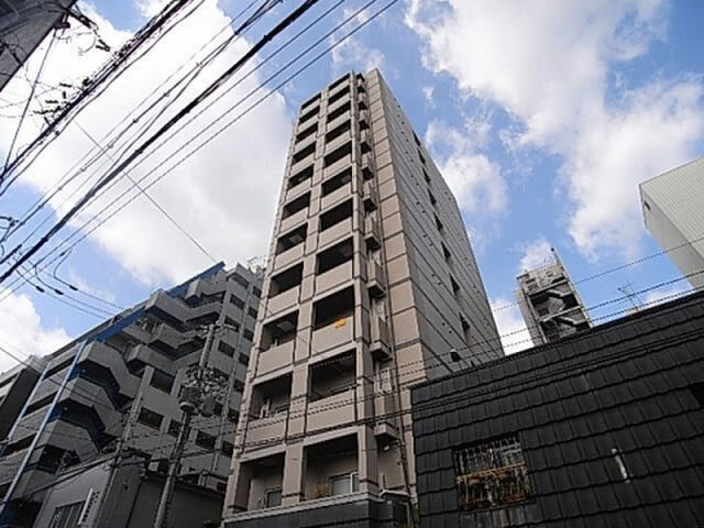 リオレスタ西宮の外観