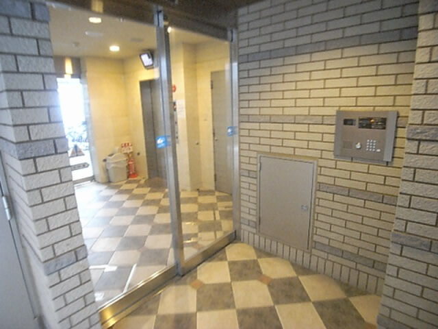 拡大写真:リオレスタ西宮 5階504のエントランス