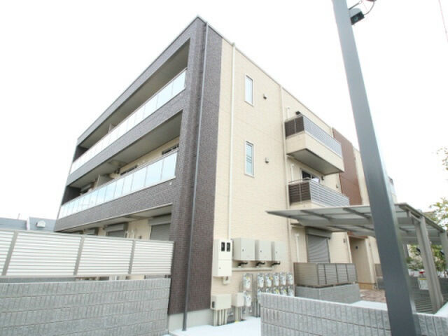 イデアーレ伊丹の外観