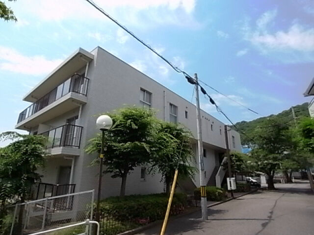 ヴォーン武庫山の外観