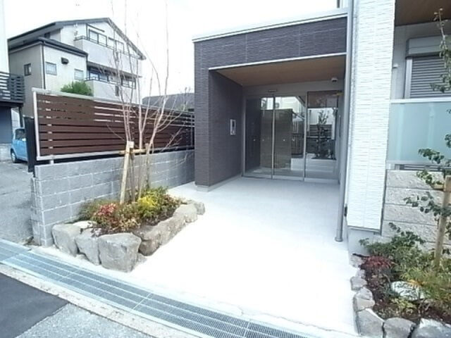 拡大写真:Y’s COURT 3階303の外観パース