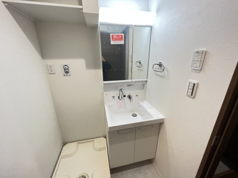 拡大写真:Keyビレッジ東鳴尾 3階301の洗面設備