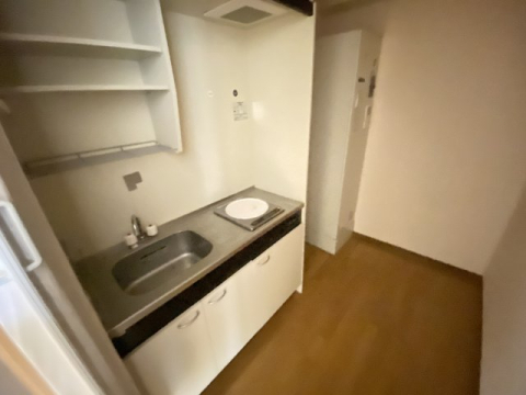 拡大写真:三和建設中山寺ビル 4階403のキッチン