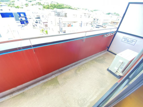 拡大写真:三和建設中山寺ビル 4階403のバルコニー