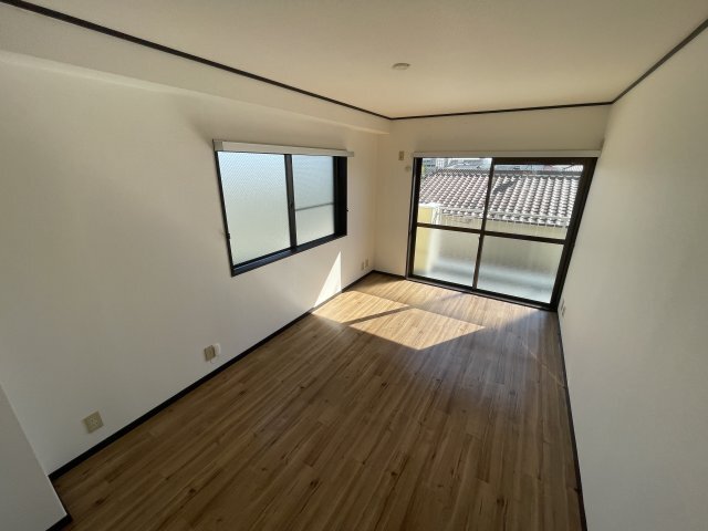 拡大写真：ブラン段上町 3階303の子供部屋