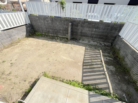 拡大写真:パークサイドハウス 1階104の庭