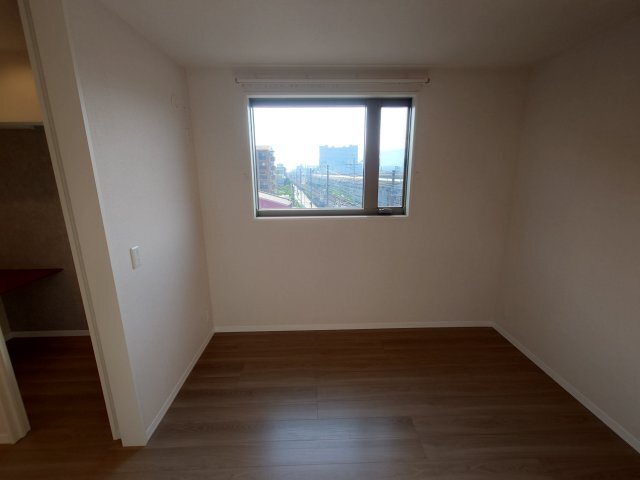 拡大写真:Shamaison Ecracie大屋町 4階403の寝室