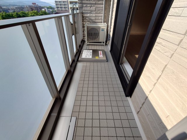 拡大写真:Shamaison Ecracie大屋町 4階403のバルコニー